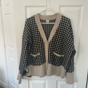 a new day Black and Cream Houndstooth Cardigan